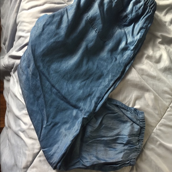 Pants - Picture 3 of 4